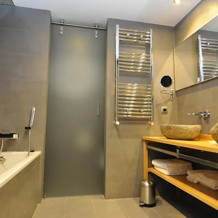 Sole 3* بوبلا دي سيغور